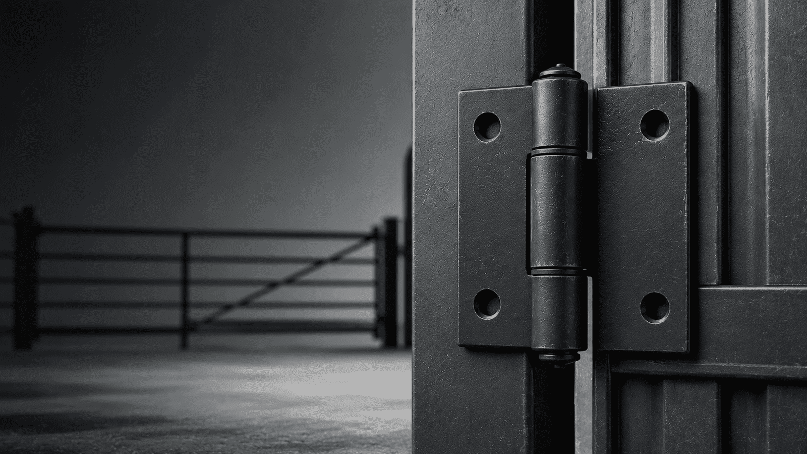 hinges manufacturer